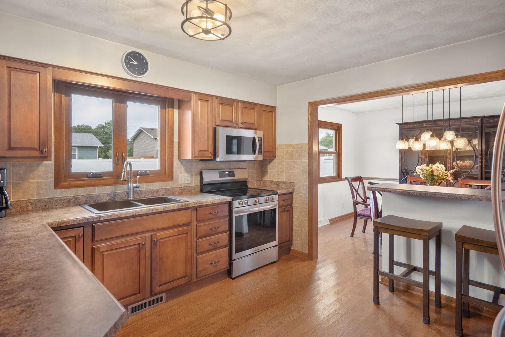 8520 18TH Street W