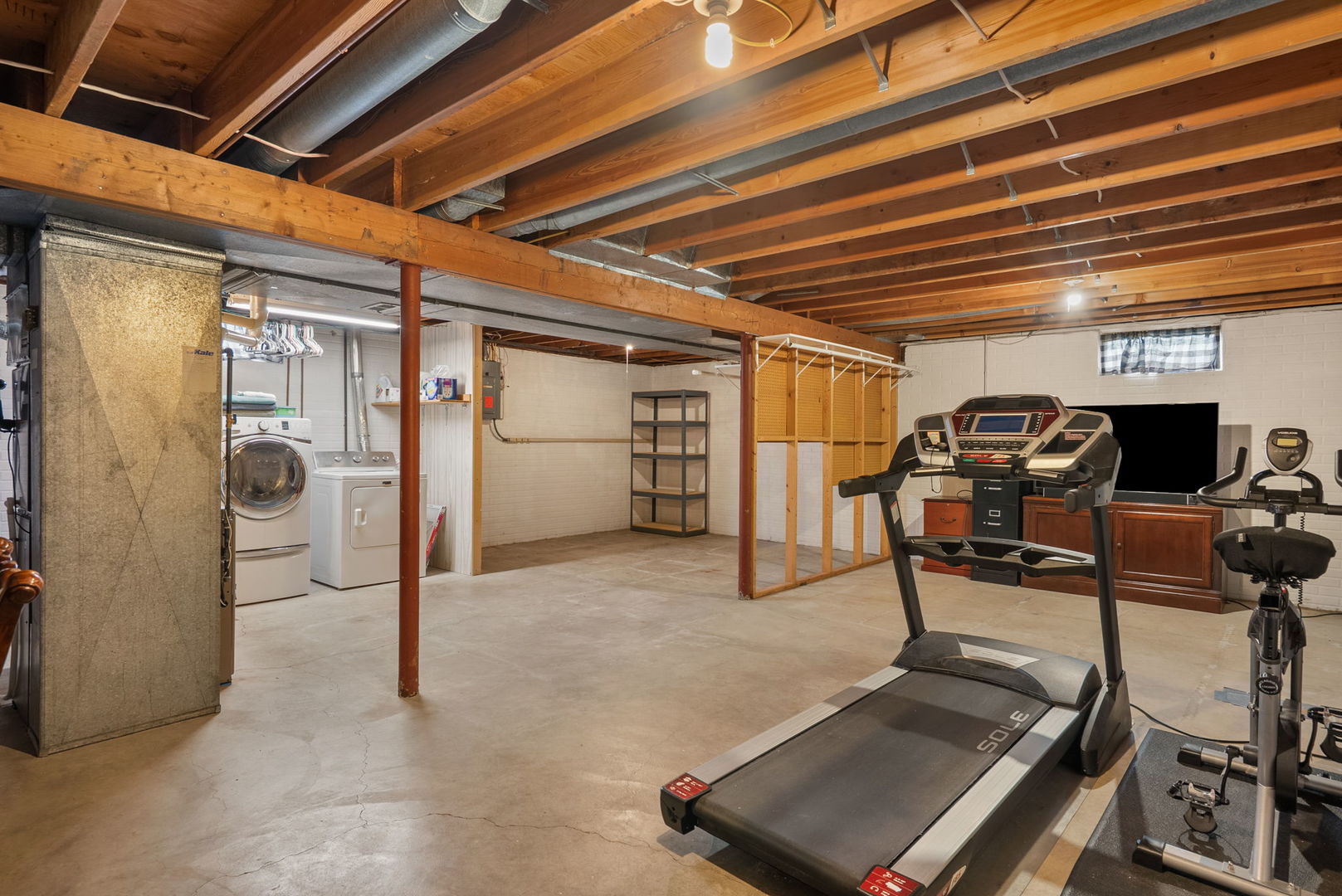 8520 18TH Street W
