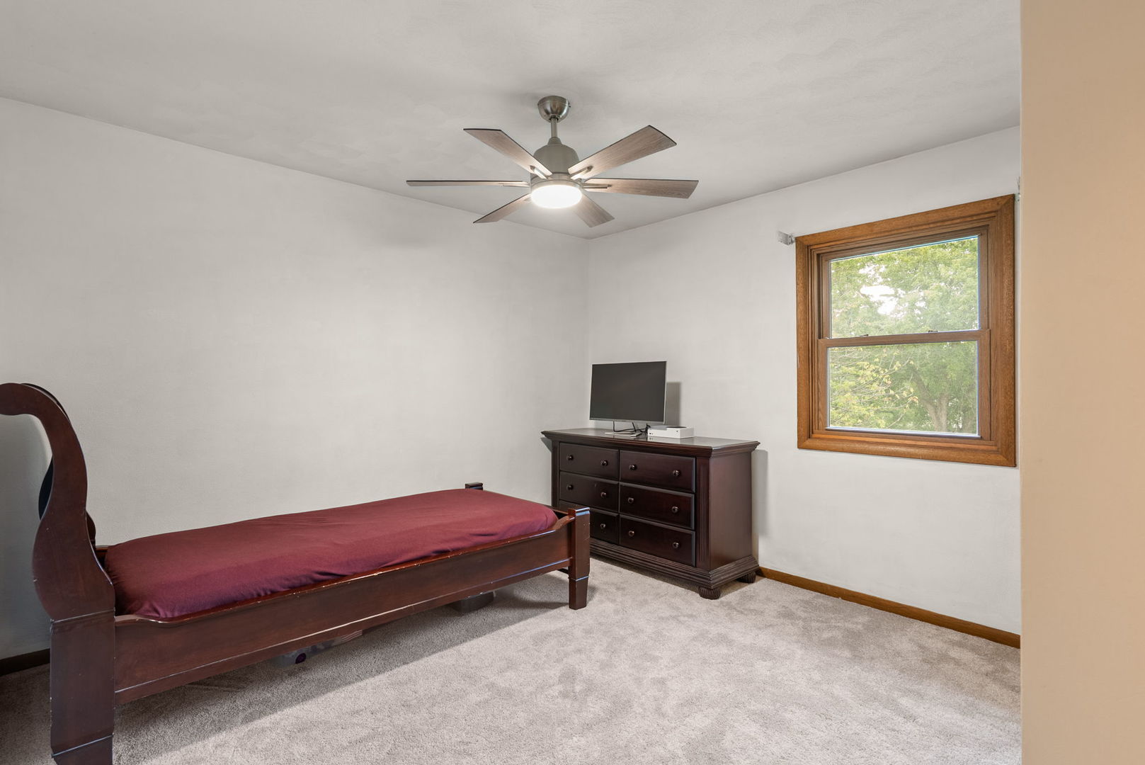 8520 18TH Street W