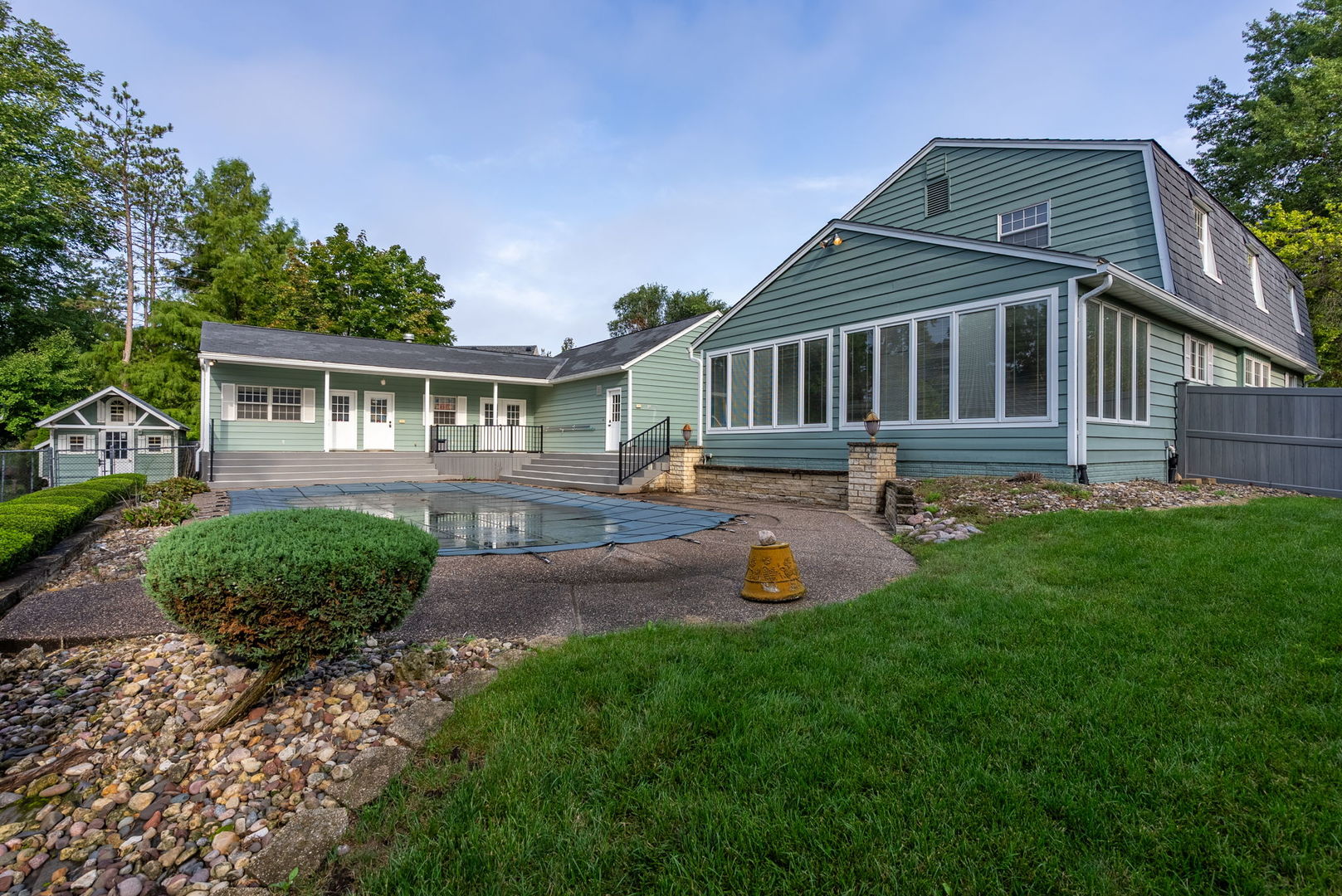 4005 Lakehurst Court