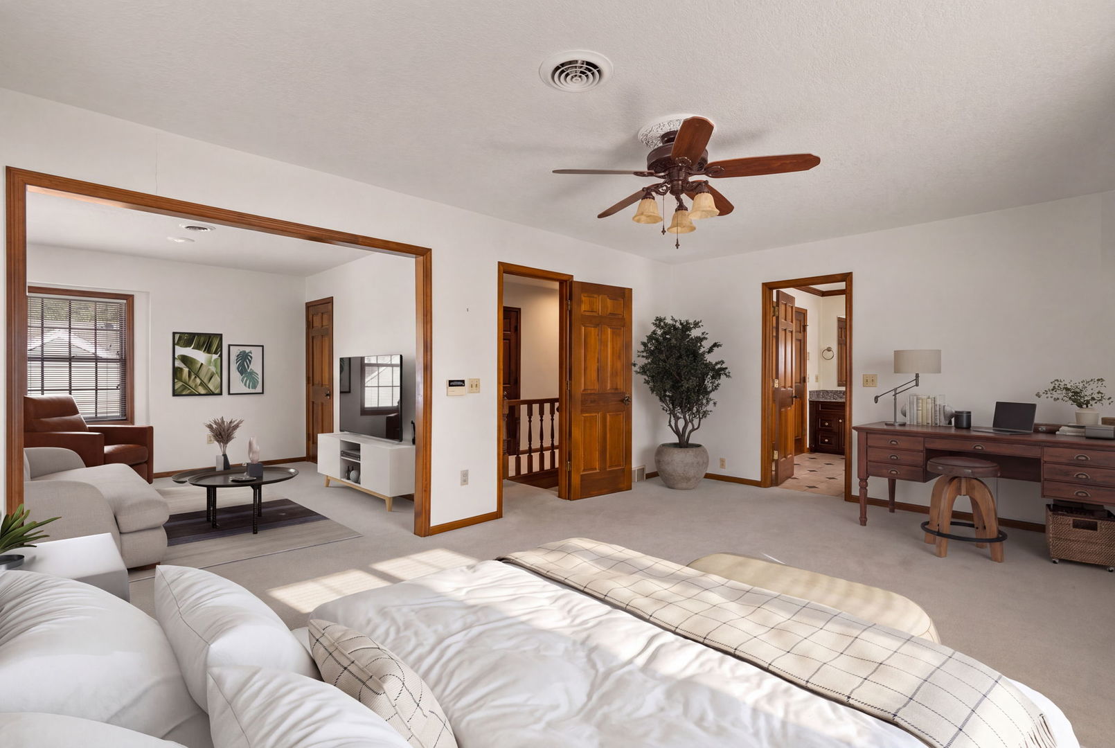 4005 Lakehurst Court