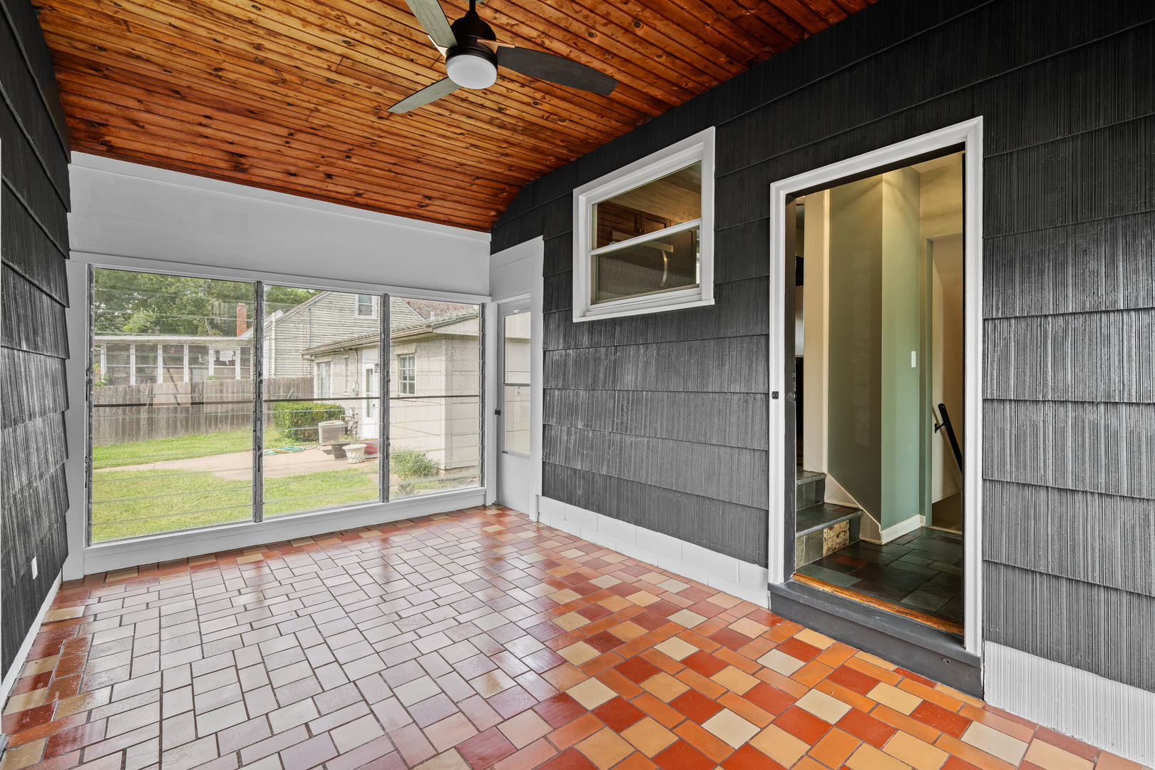 828 10th Street