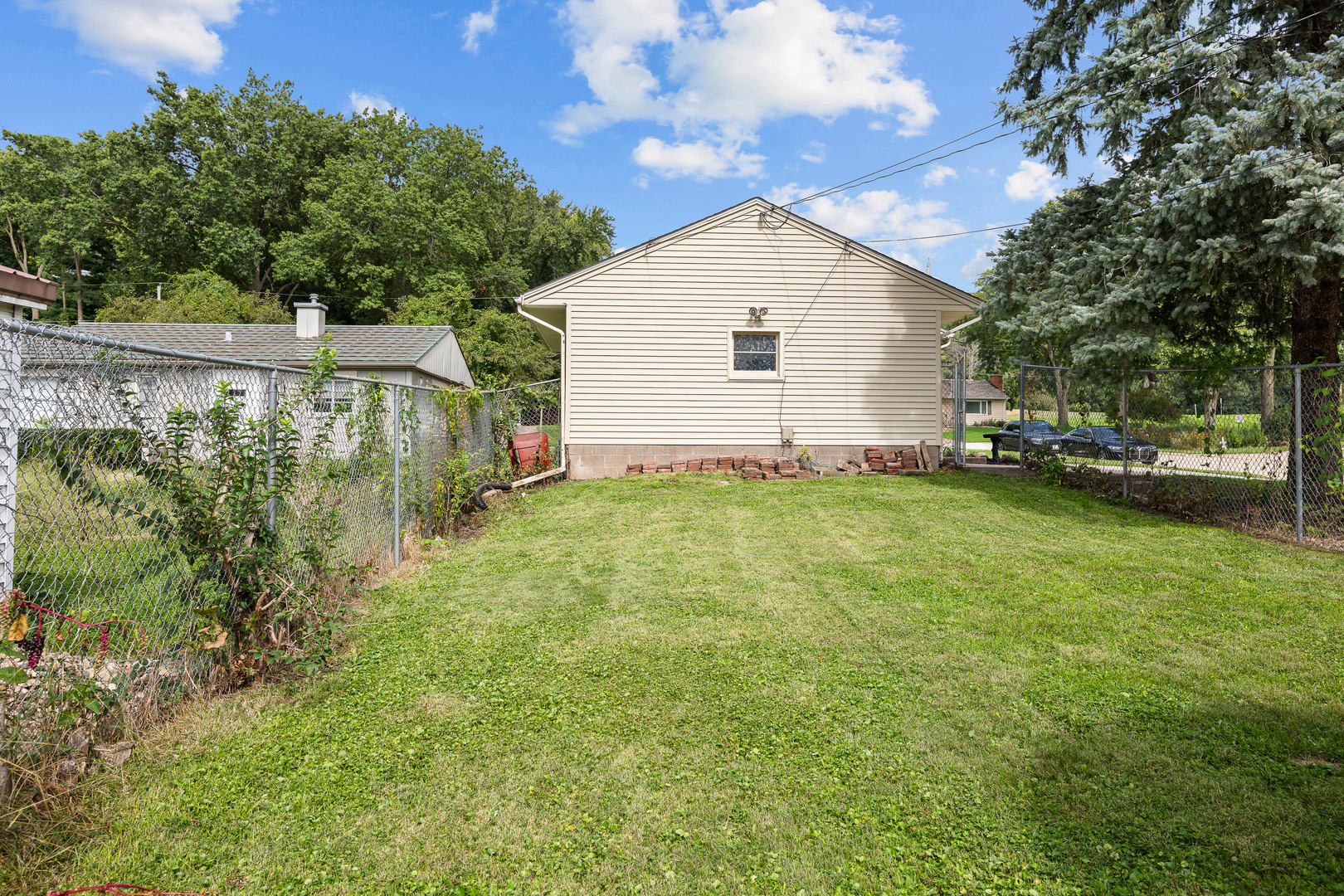 828 10th Street