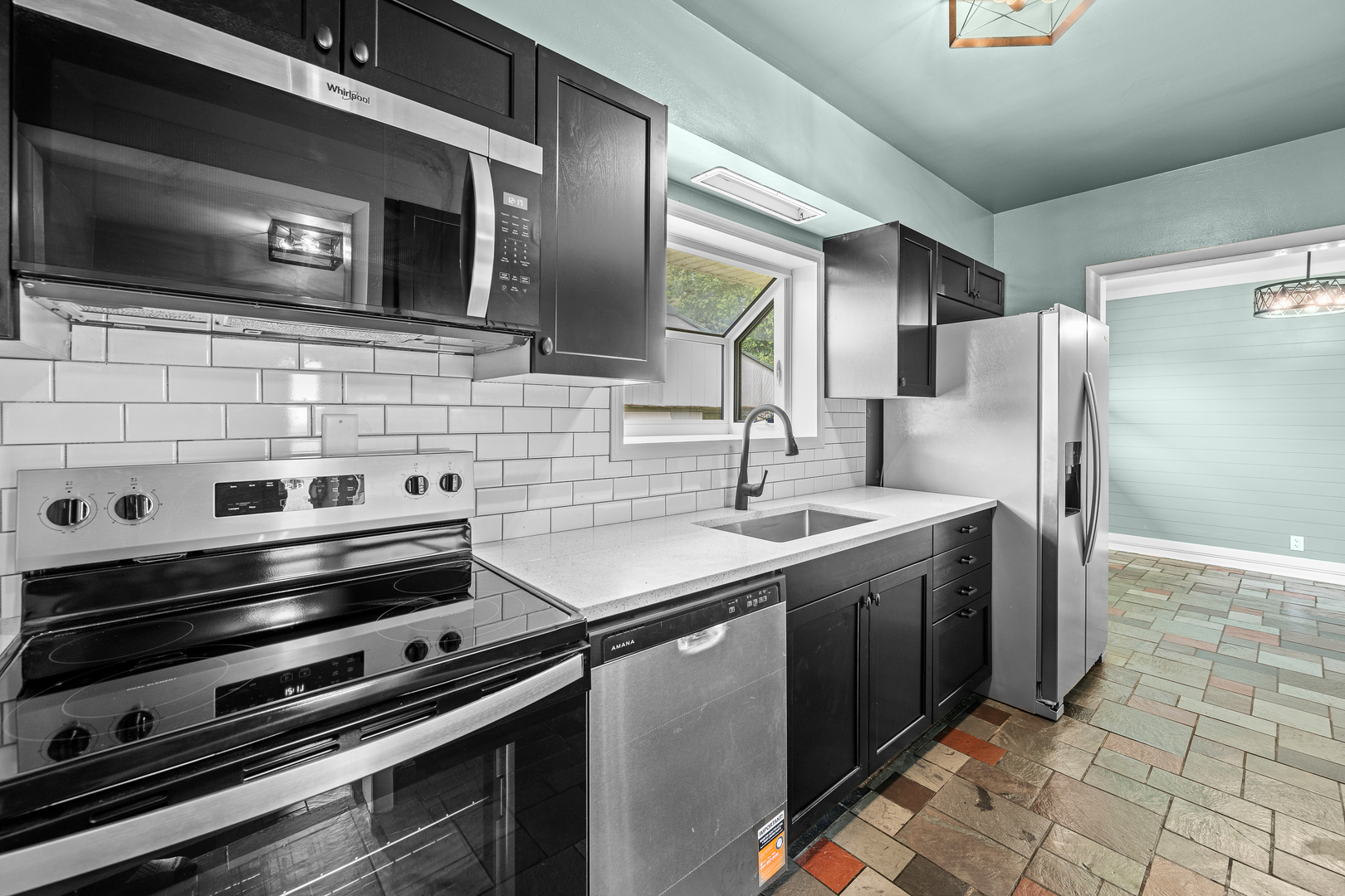 828 10th Street