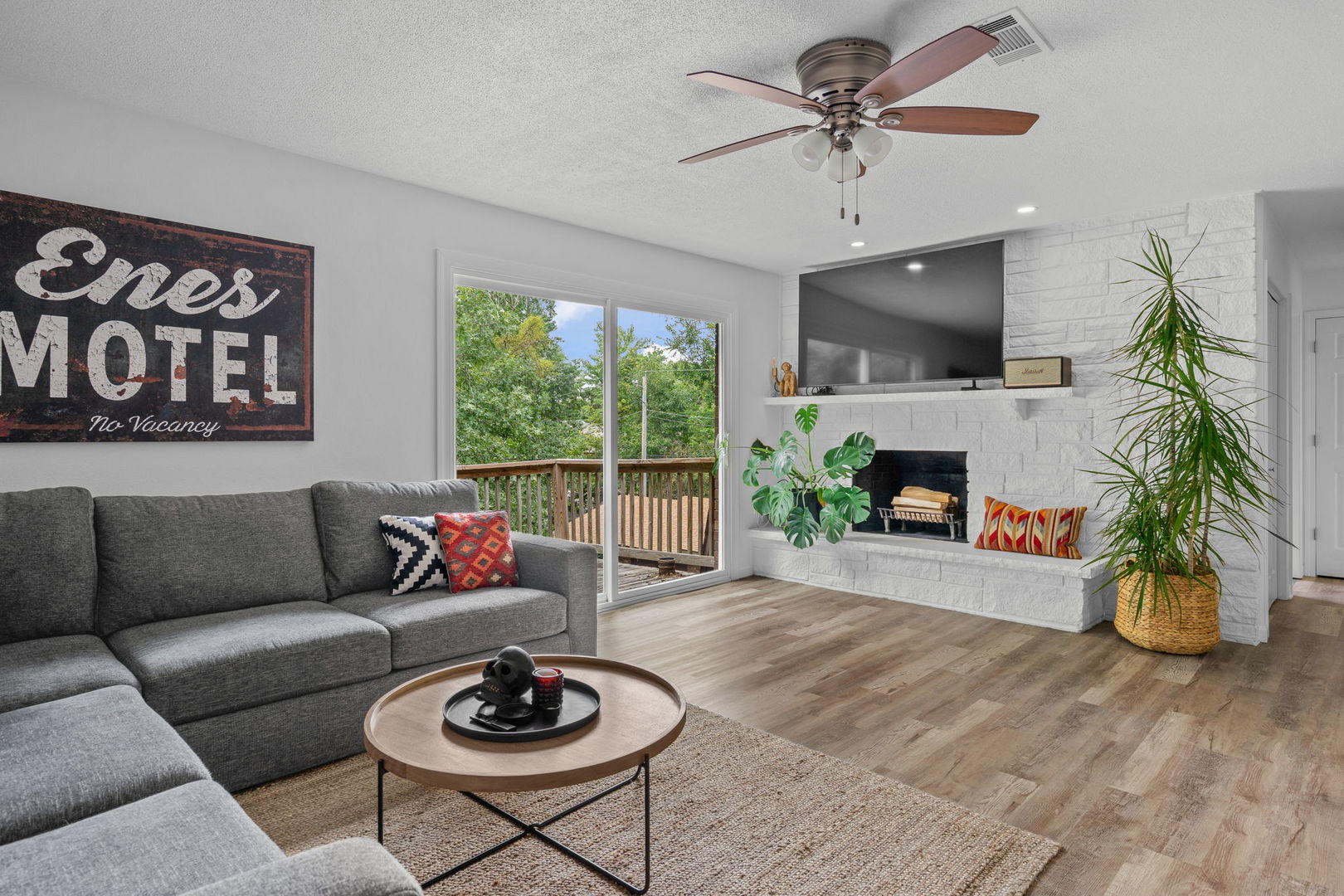 3626 38th Street Unit: 12