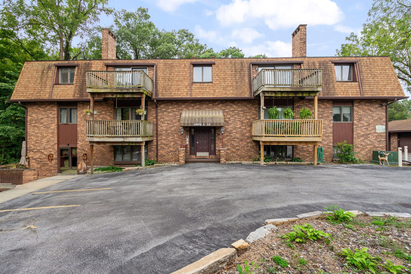3626 38th Street Unit: 12