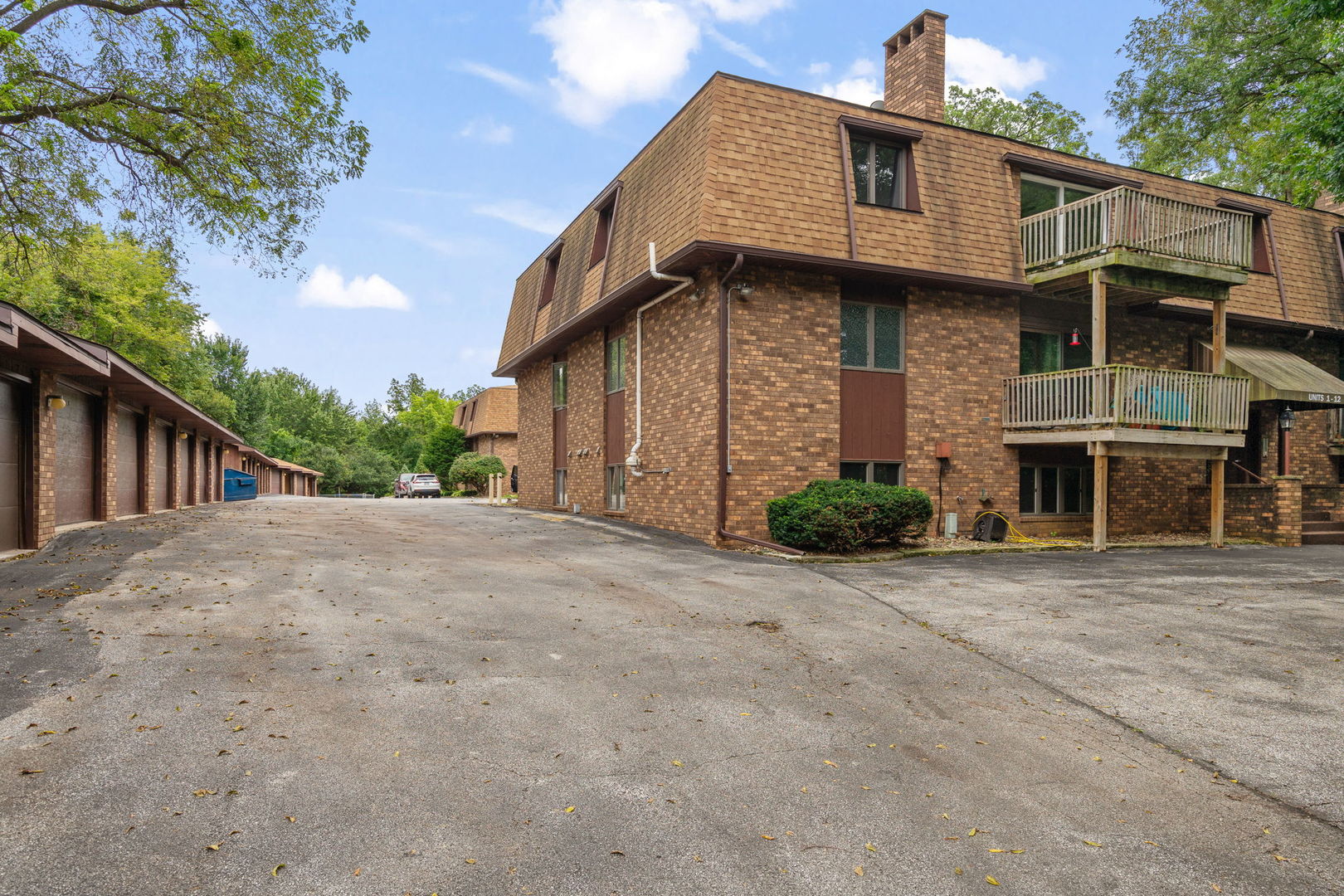 3626 38th Street Unit: 12