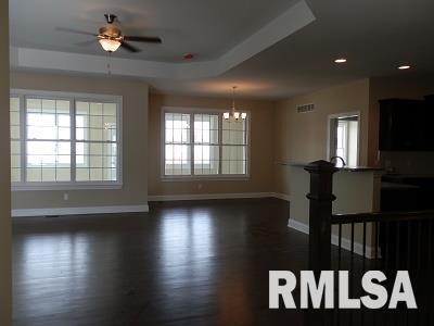86 COBBLESTONE Lane