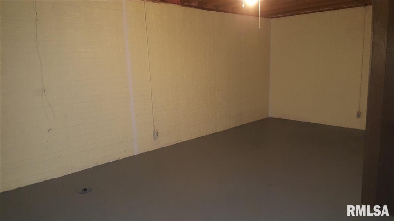 2120 JUDSON Court