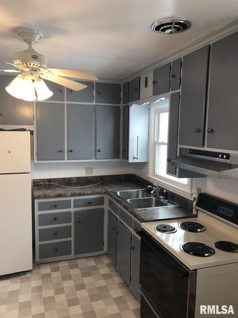 3235 W 17TH Street