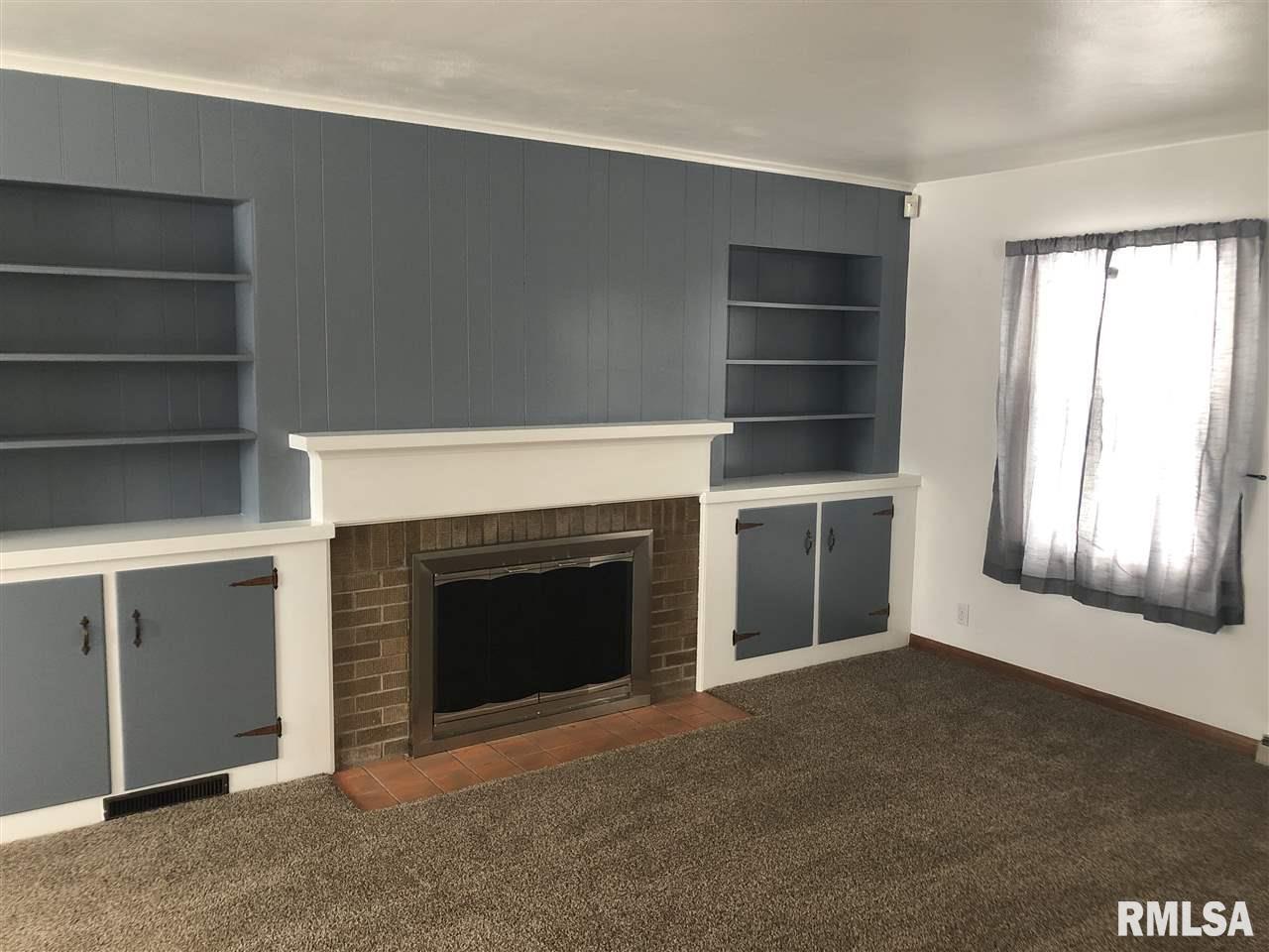 3235 W 17TH Street