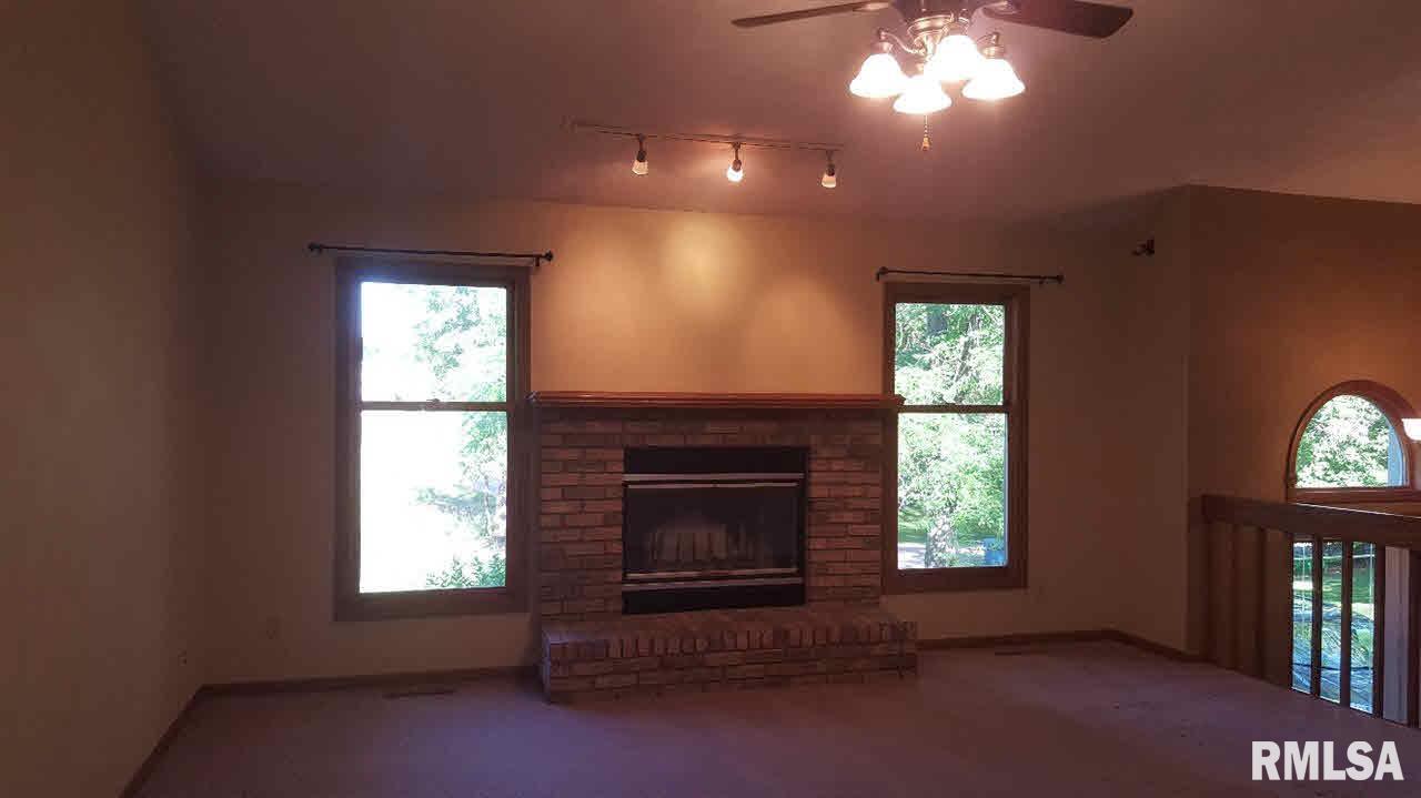 39 W TIMBERLINE Drive