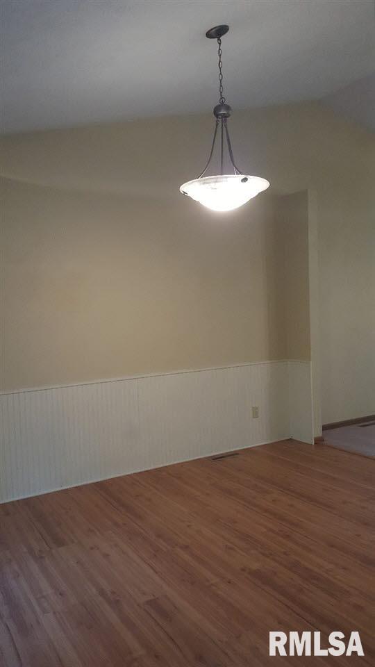 39 W TIMBERLINE Drive