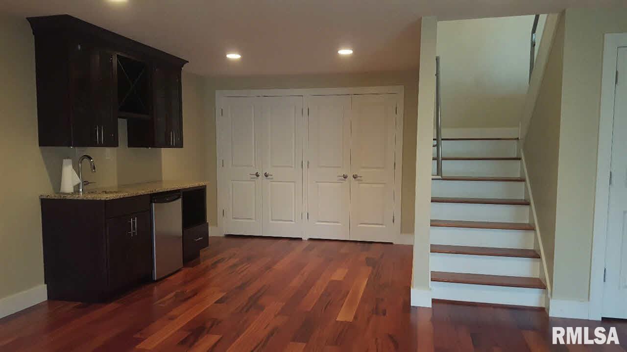2504 OLYMPIA Drive