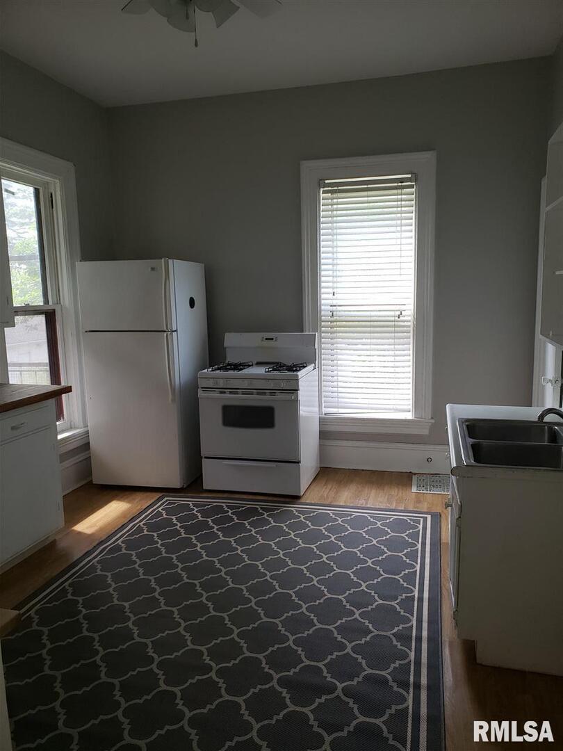 409 E 14TH Street Unit: 1