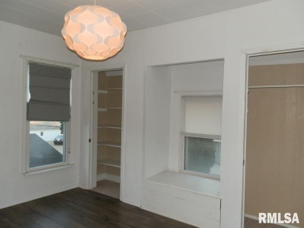 316 W 30TH Street