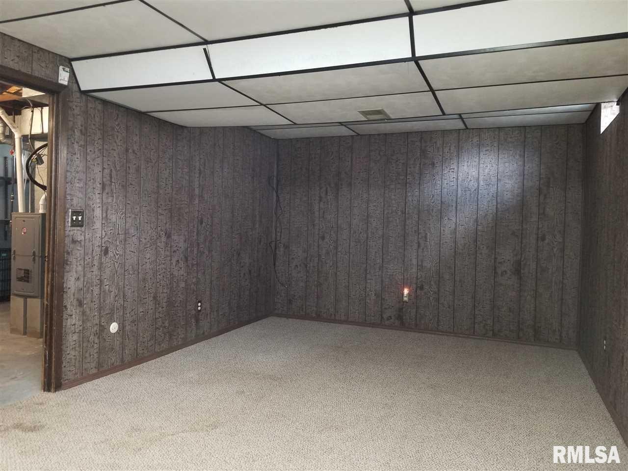 674 W 64TH Street