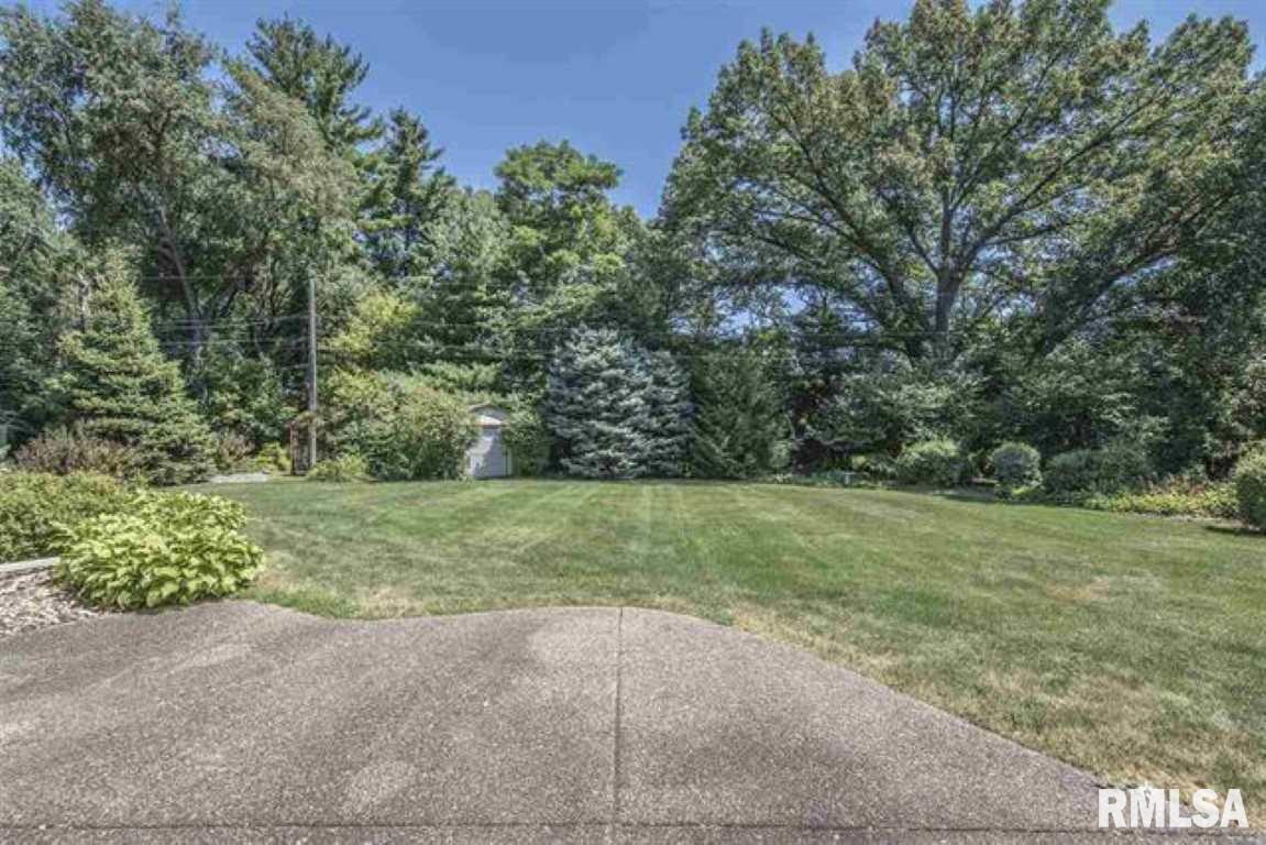 37 RIVERVIEW PARK Drive