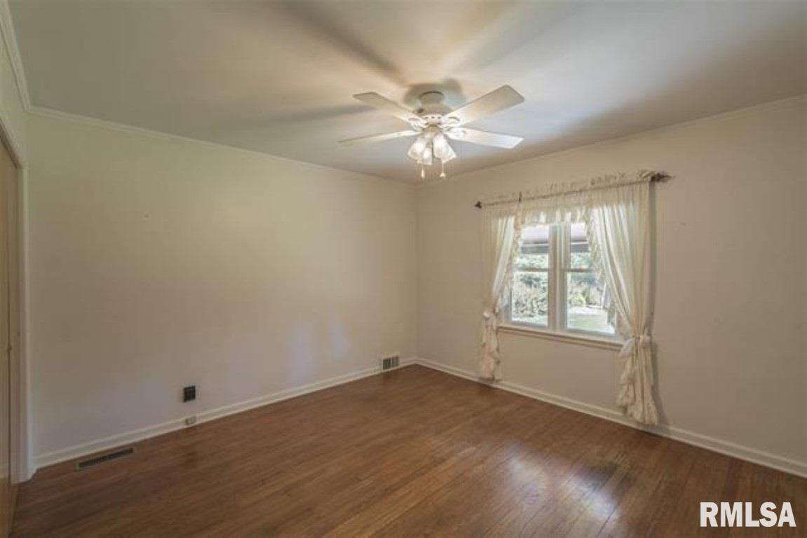 37 RIVERVIEW PARK Drive