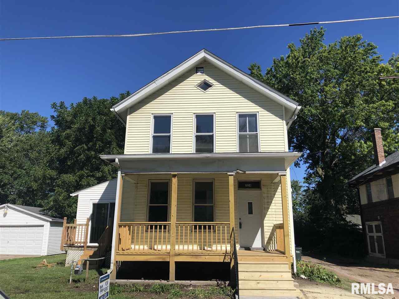 224 W HIGH Street