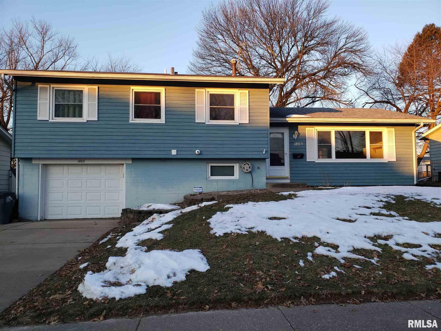 1805 SUTTON Place