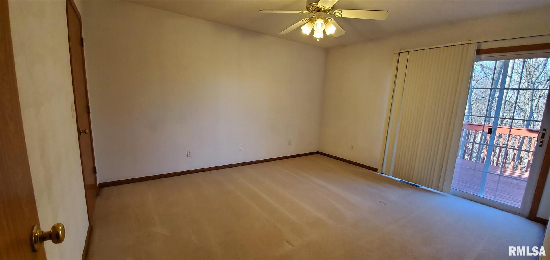 1304 GLENCOE Lane