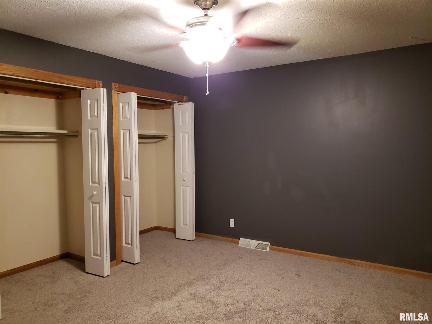 1115 MEADOW LANE Drive