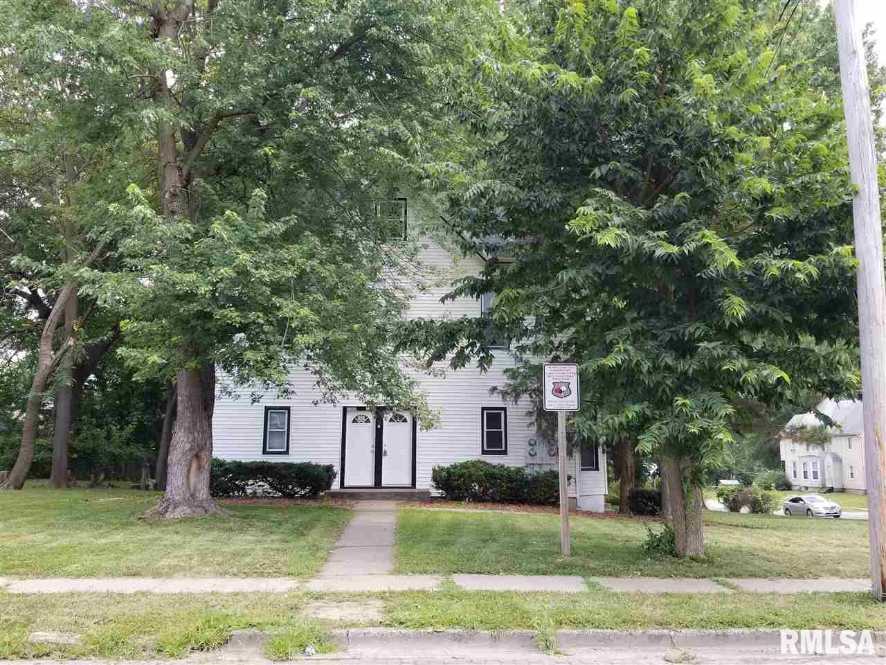 1305 1/2 ARLINGTON Avenue