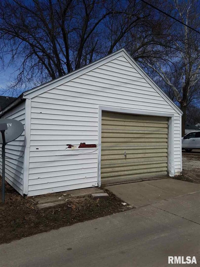 3009 BELLEVUE Avenue