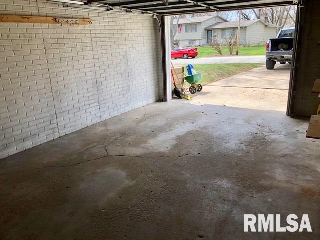 4025 KEENELAND Court