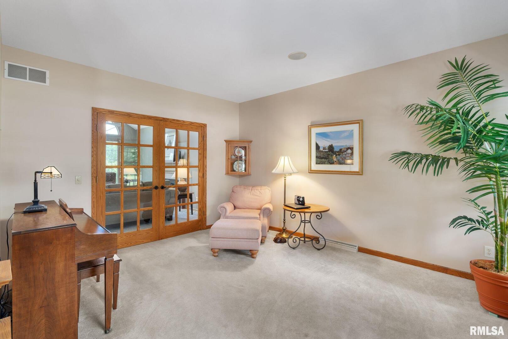 5258 BERKSHIRE Court