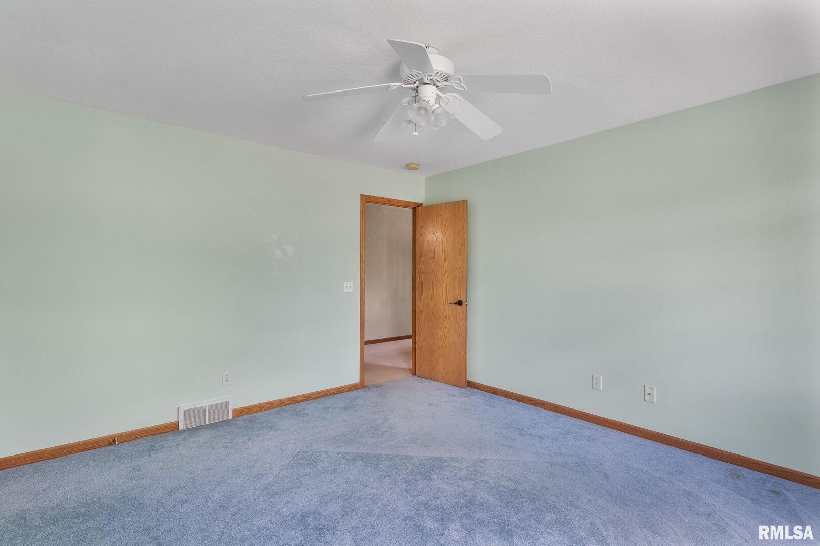 5258 BERKSHIRE Court