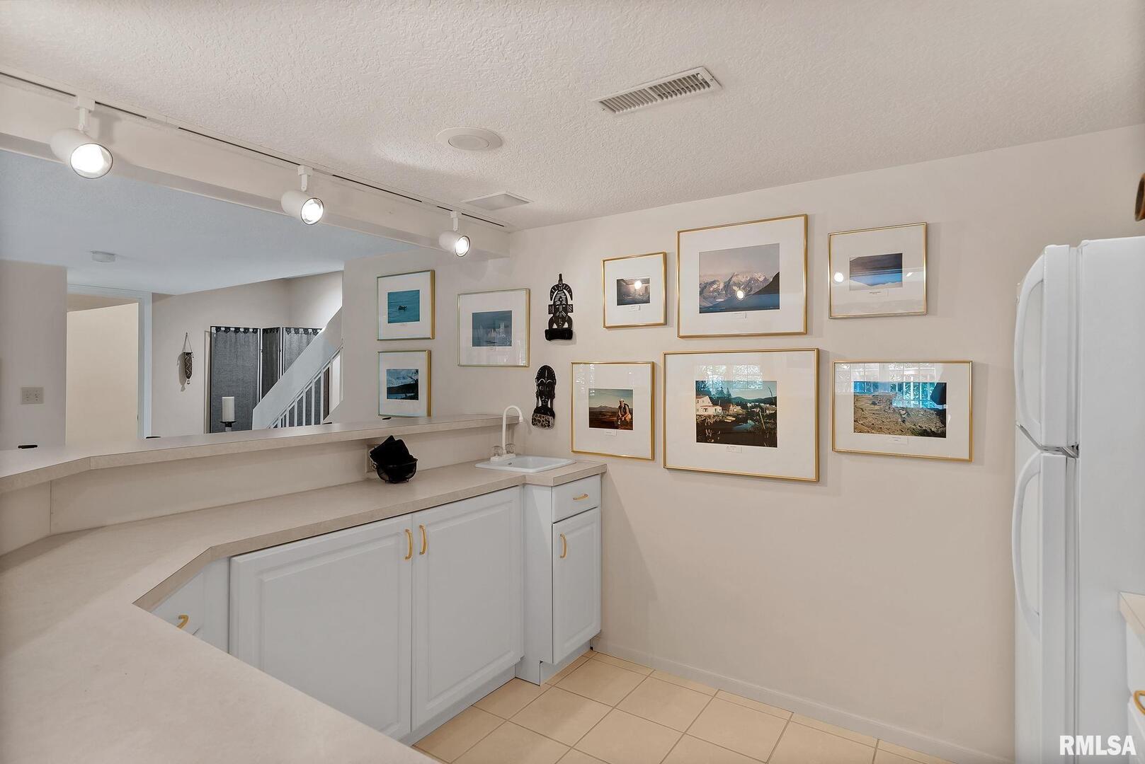 3609 33RD Street Drive