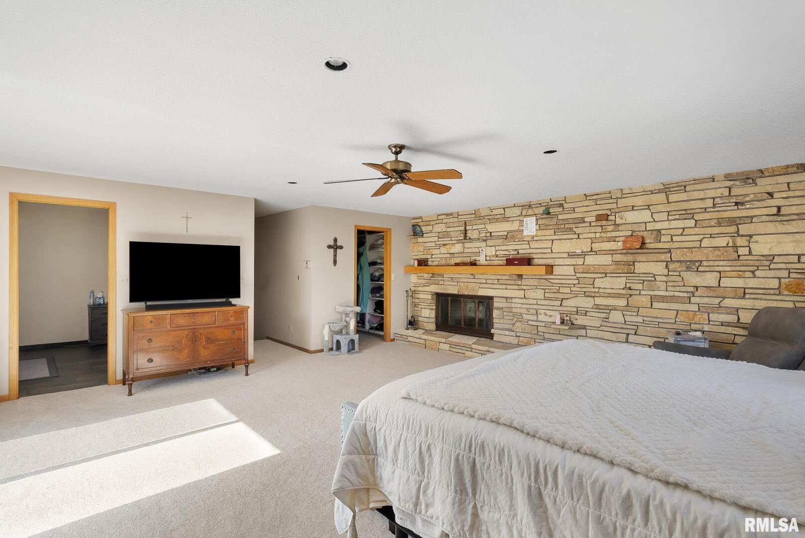 1419 3RD Street