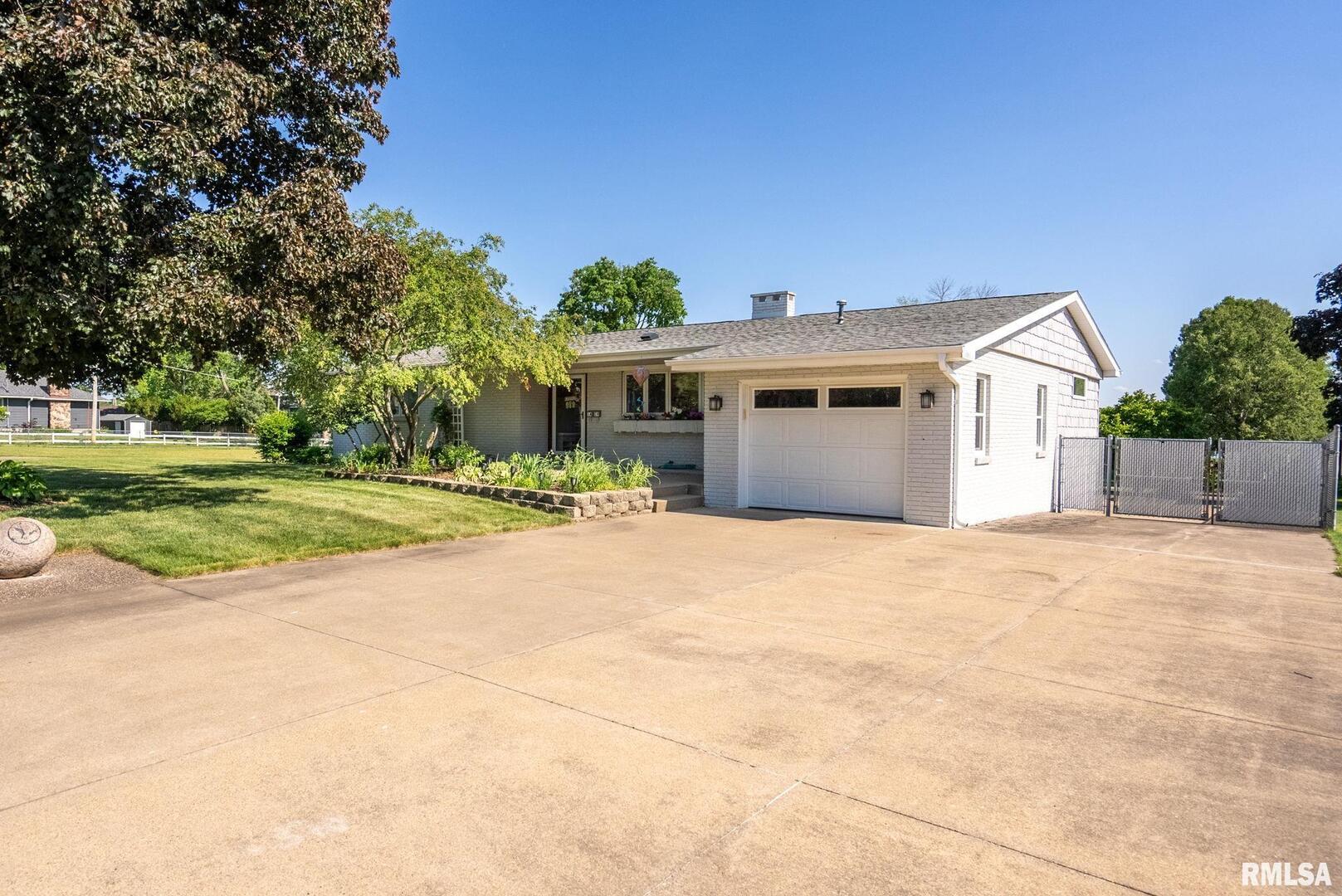 1419 3RD Street