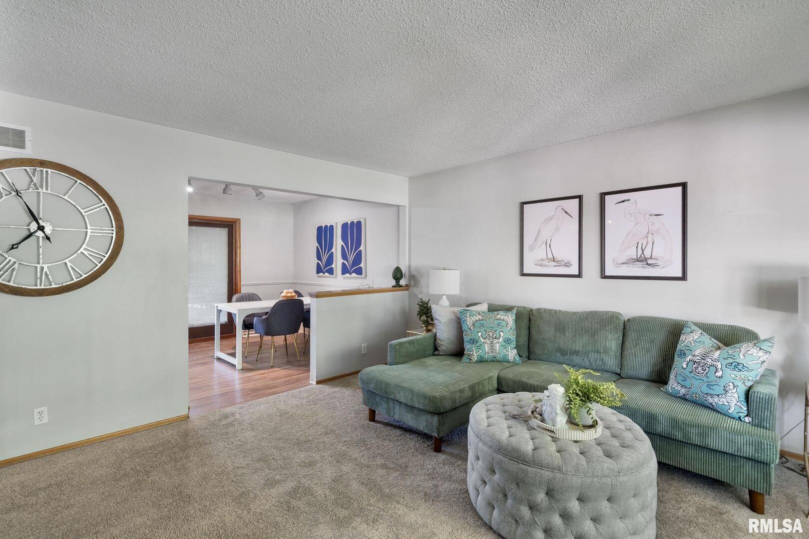 2902 SYCAMORE Terrace