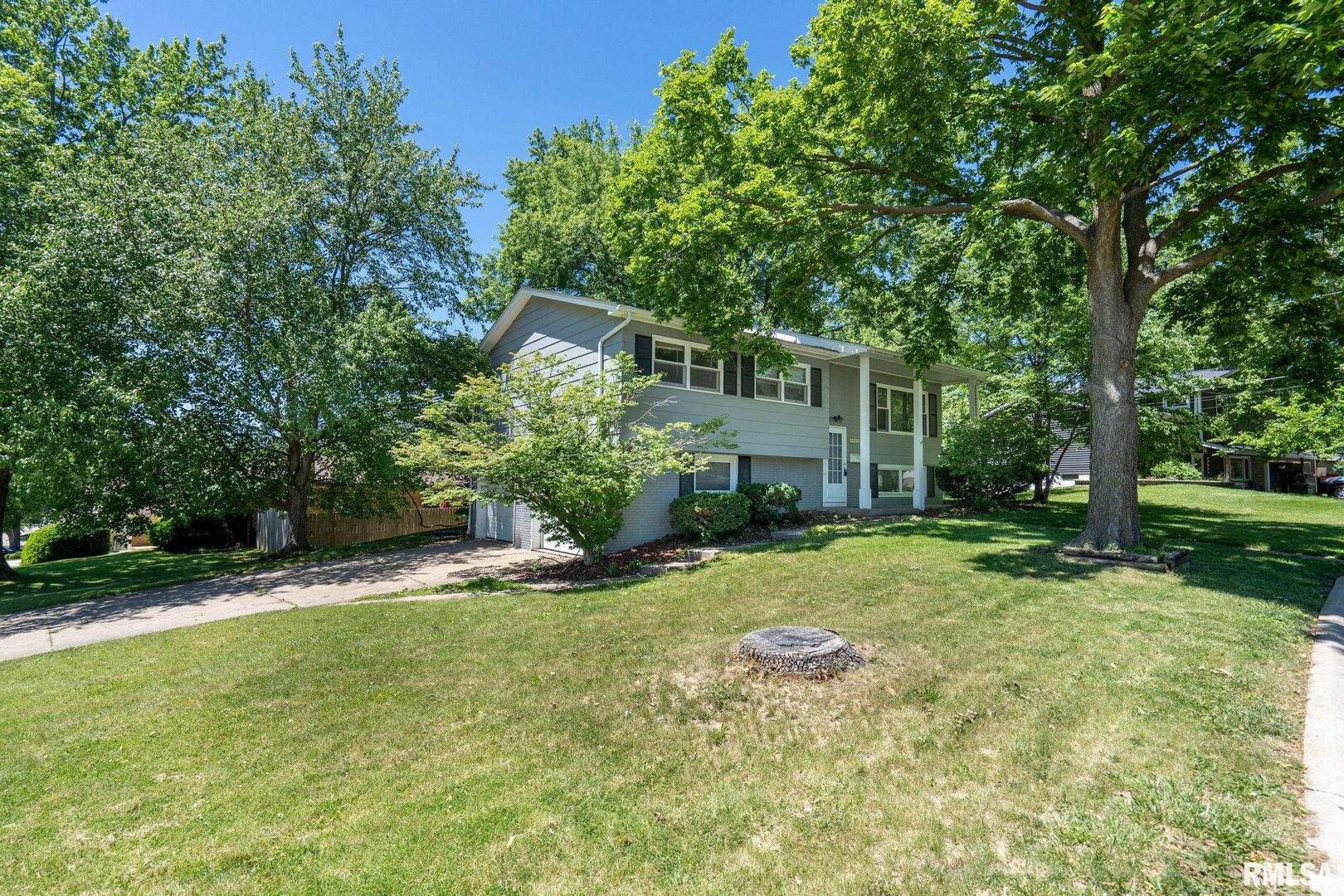 2902 SYCAMORE Terrace
