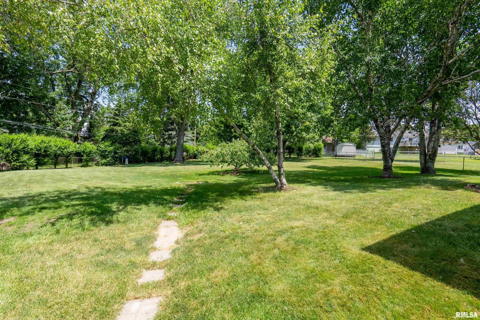 2235 WAVELAND Drive