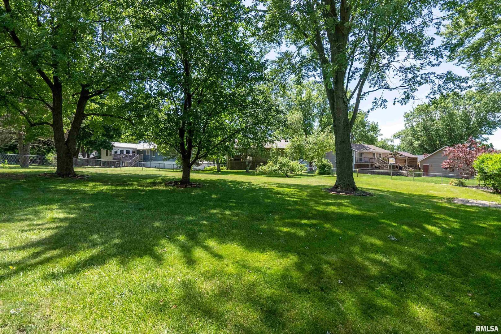 2235 WAVELAND Drive