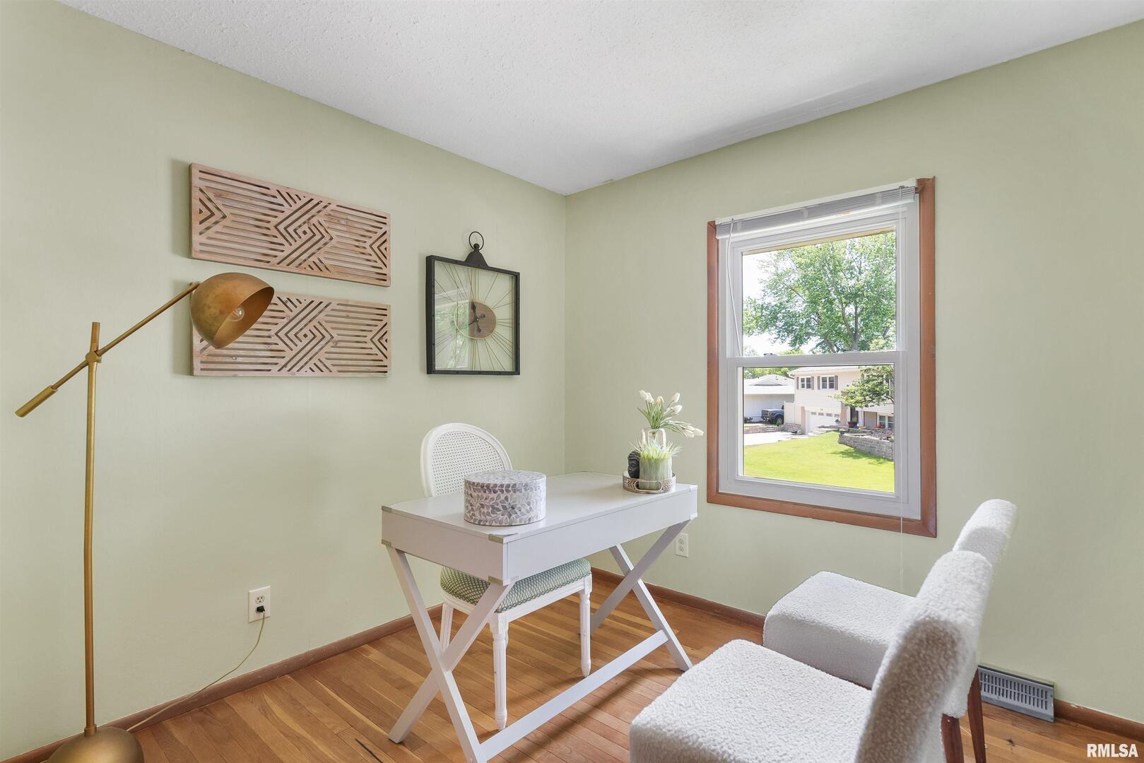 2235 WAVELAND Drive