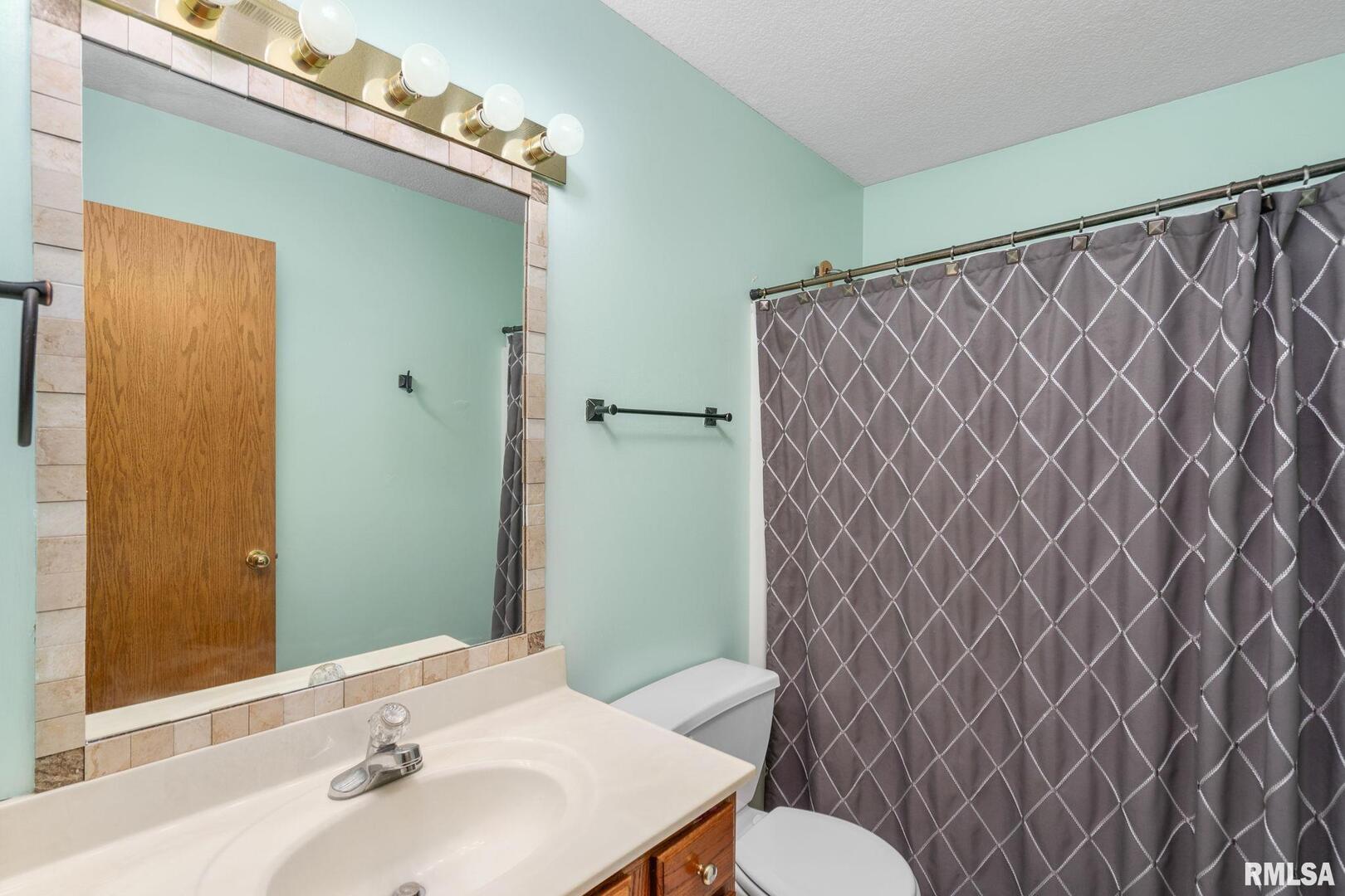 2309 W 61ST Street