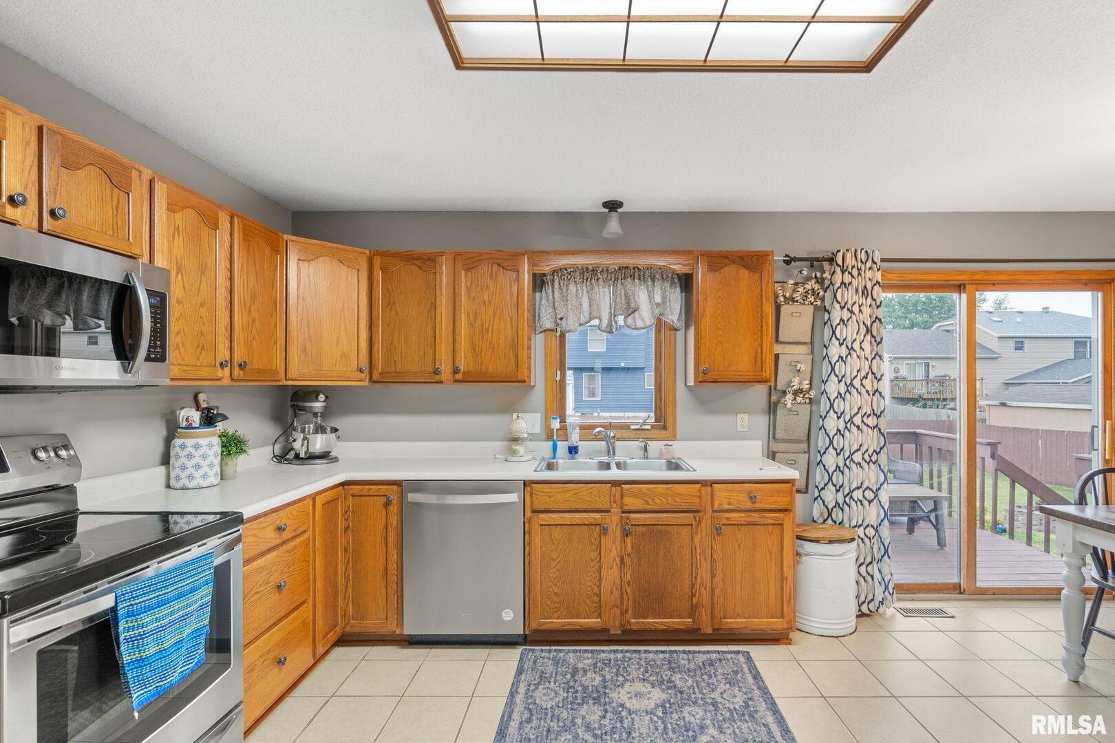 2309 W 61ST Street