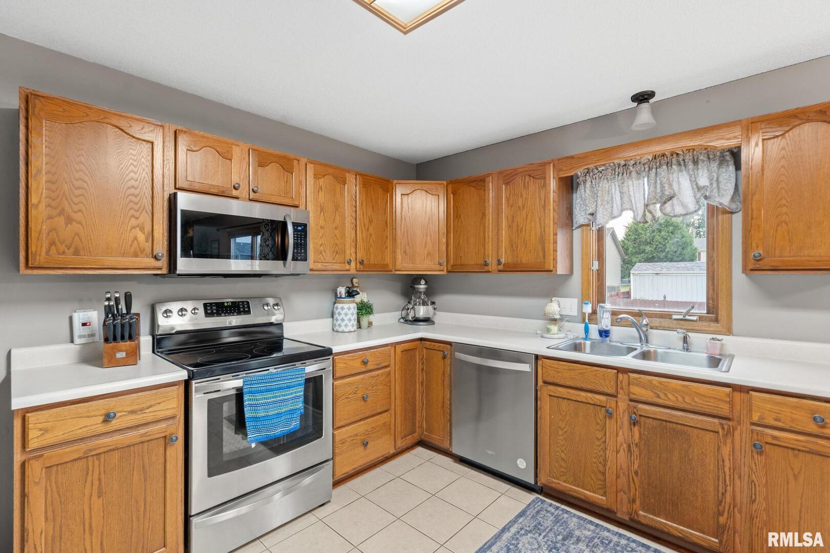 2309 W 61ST Street
