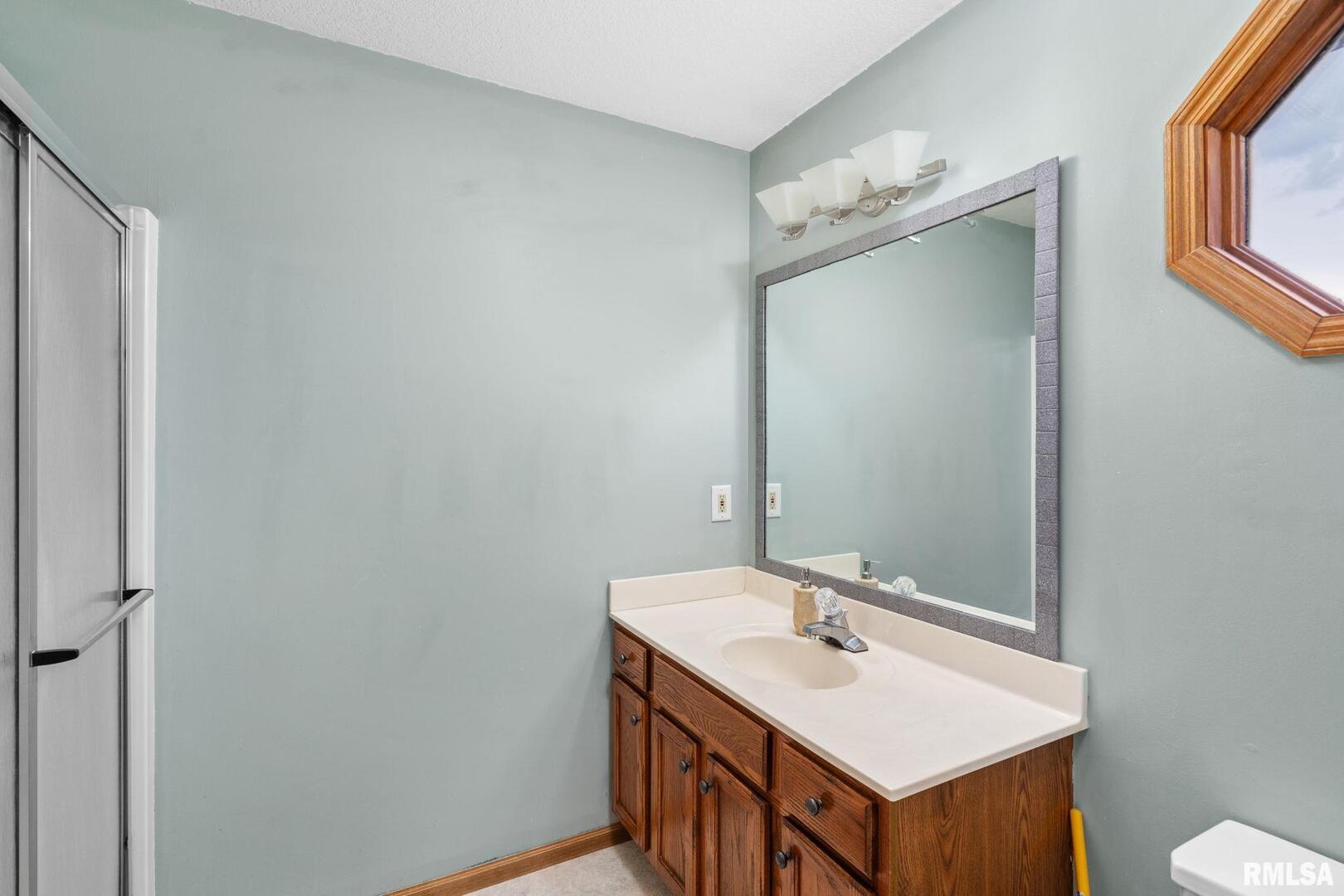 2309 W 61ST Street