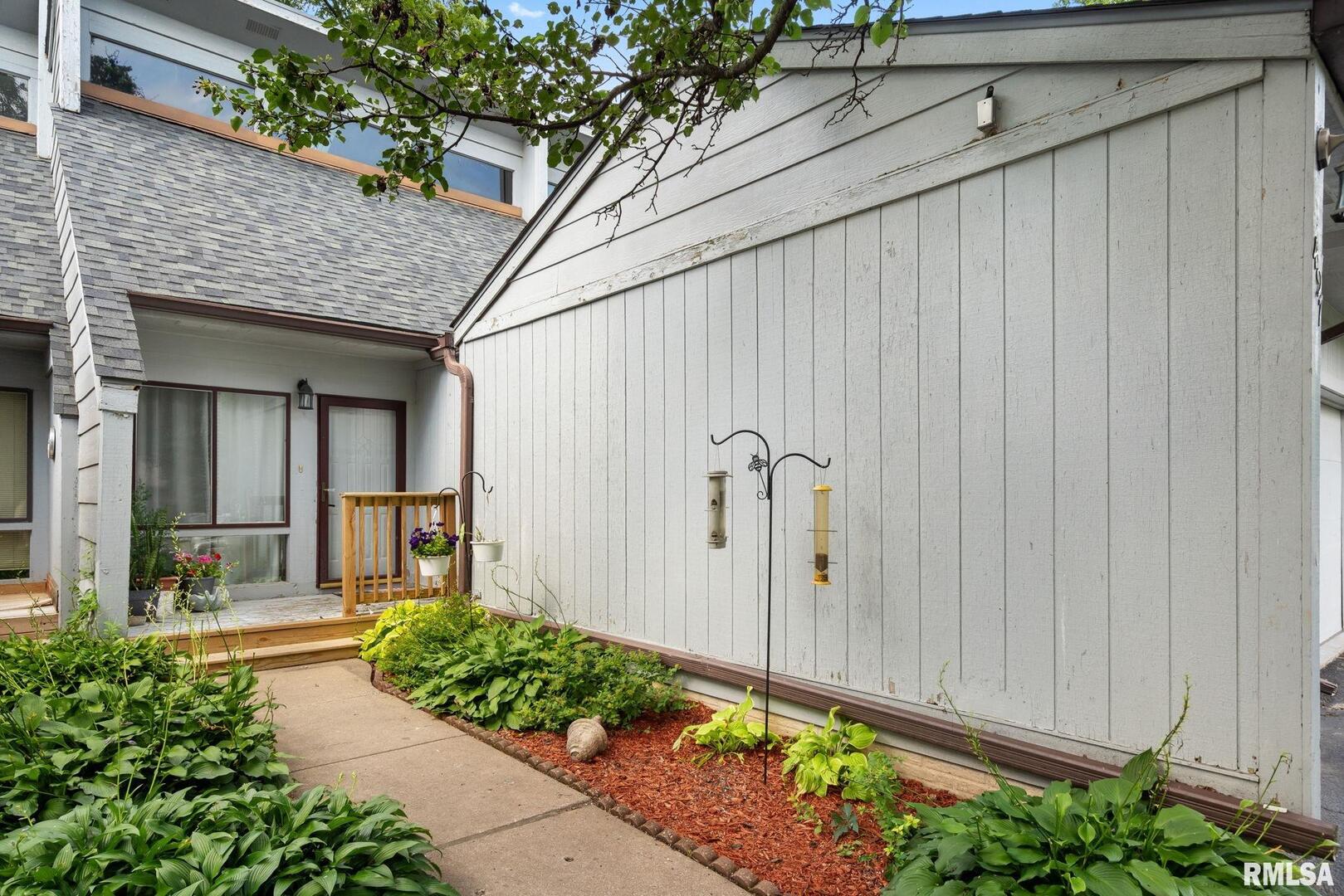 497 44TH Avenue Court