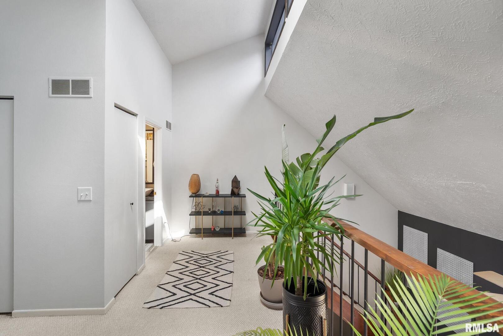 497 44TH Avenue Court