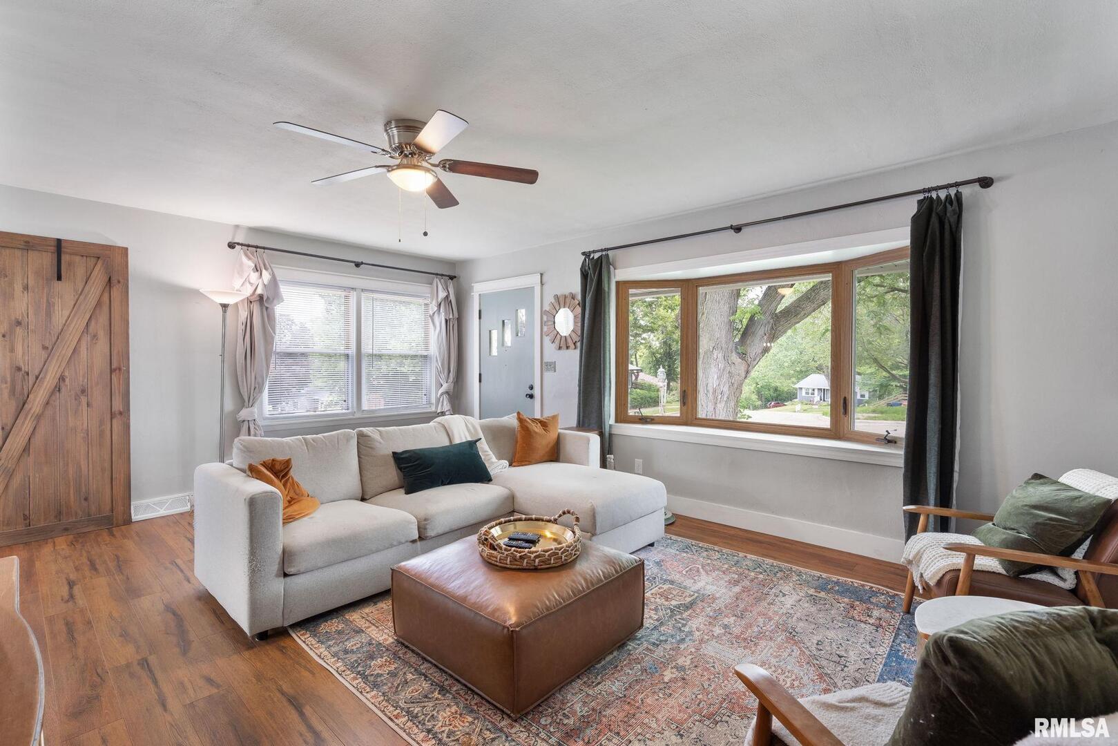 3214 TREMONT Avenue