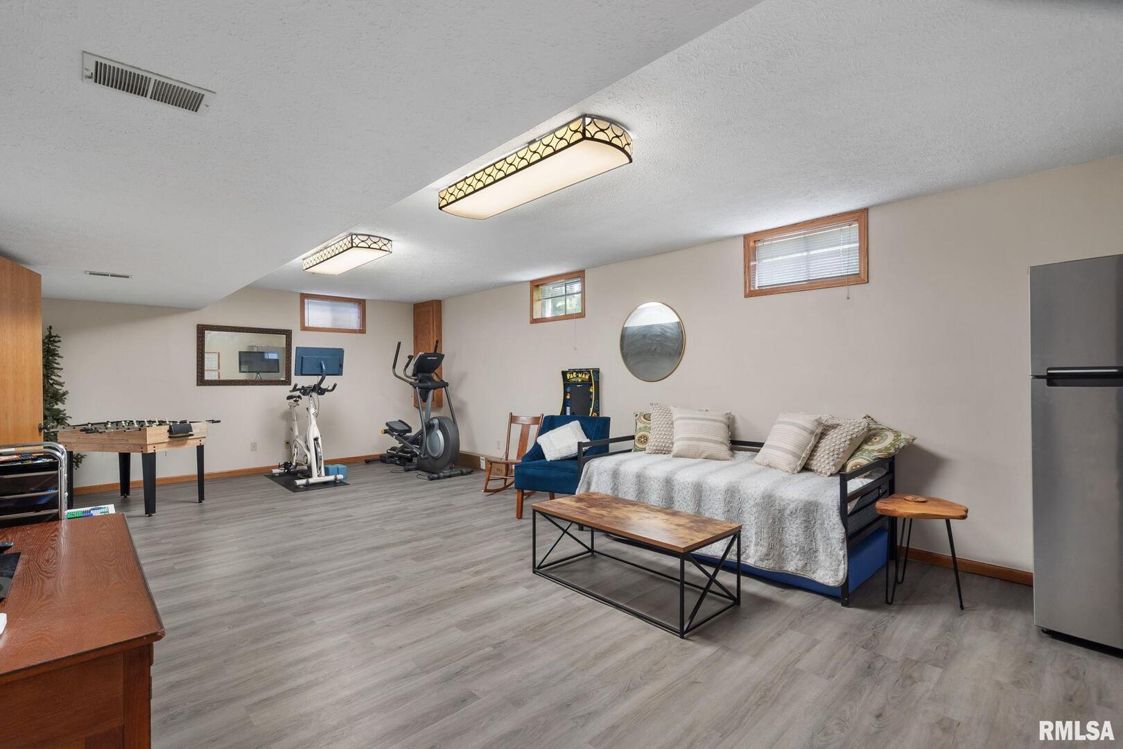 1755 PLYMOUTH Drive