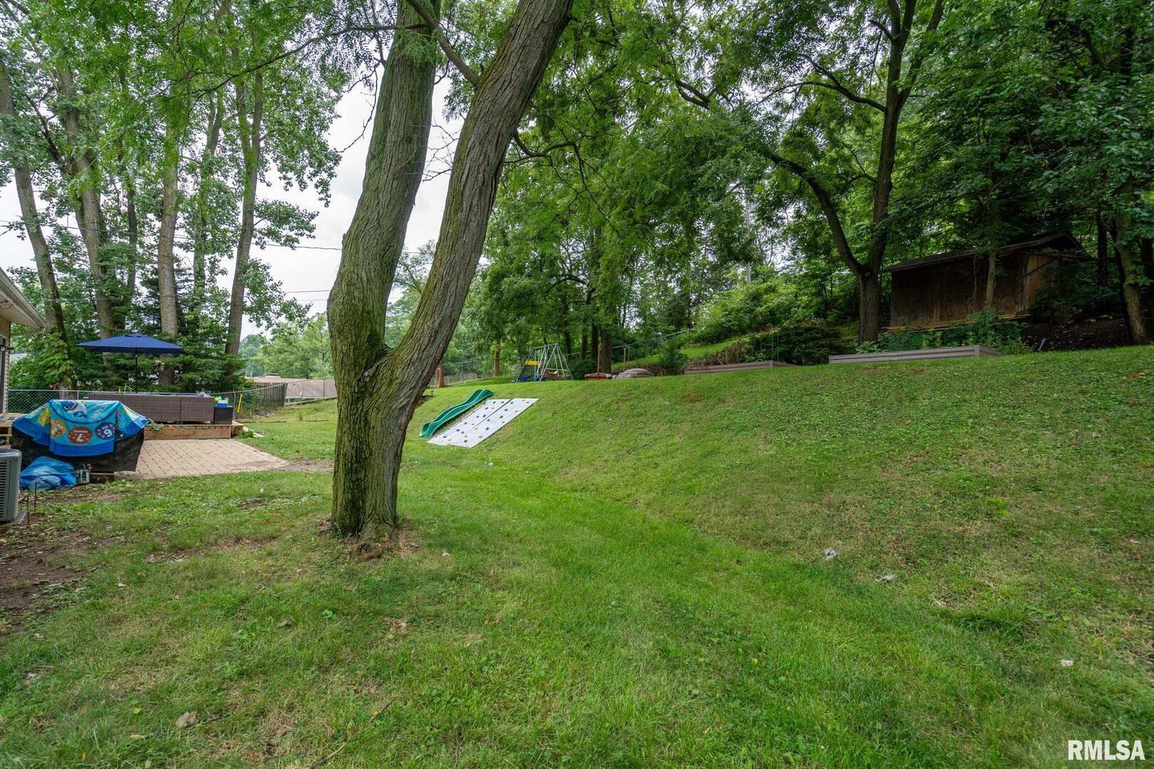 1 WAVERLY Court