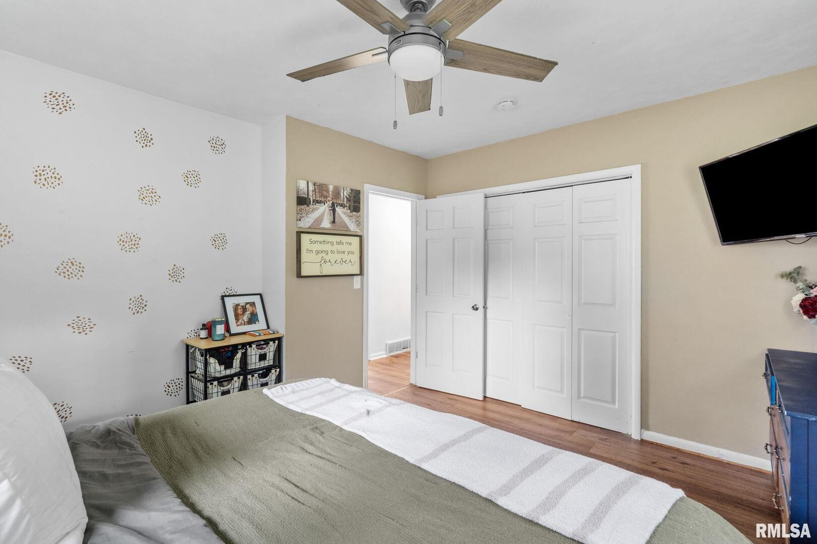 1 WAVERLY Court